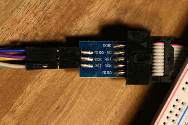 ATTiny auf einem Breadboard